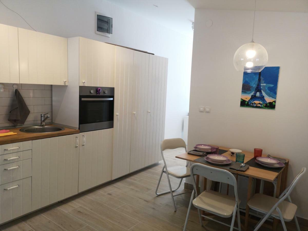 Apartman Studio Kod Ujevica Baška Voda Εξωτερικό φωτογραφία